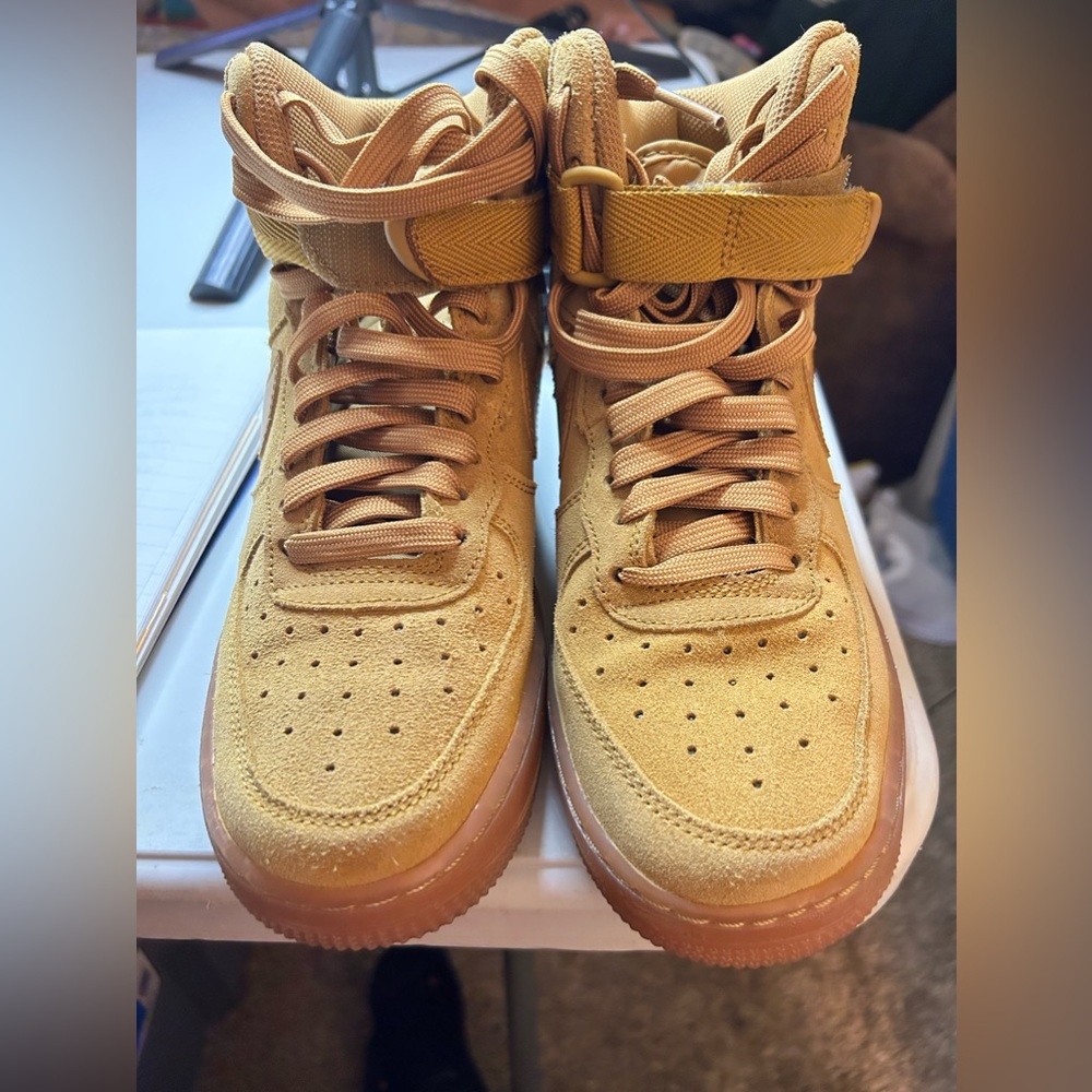 Nike Air Force 1 *LIKE NEW*
